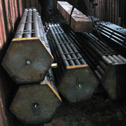 drilling rods packaging for ocean shipping